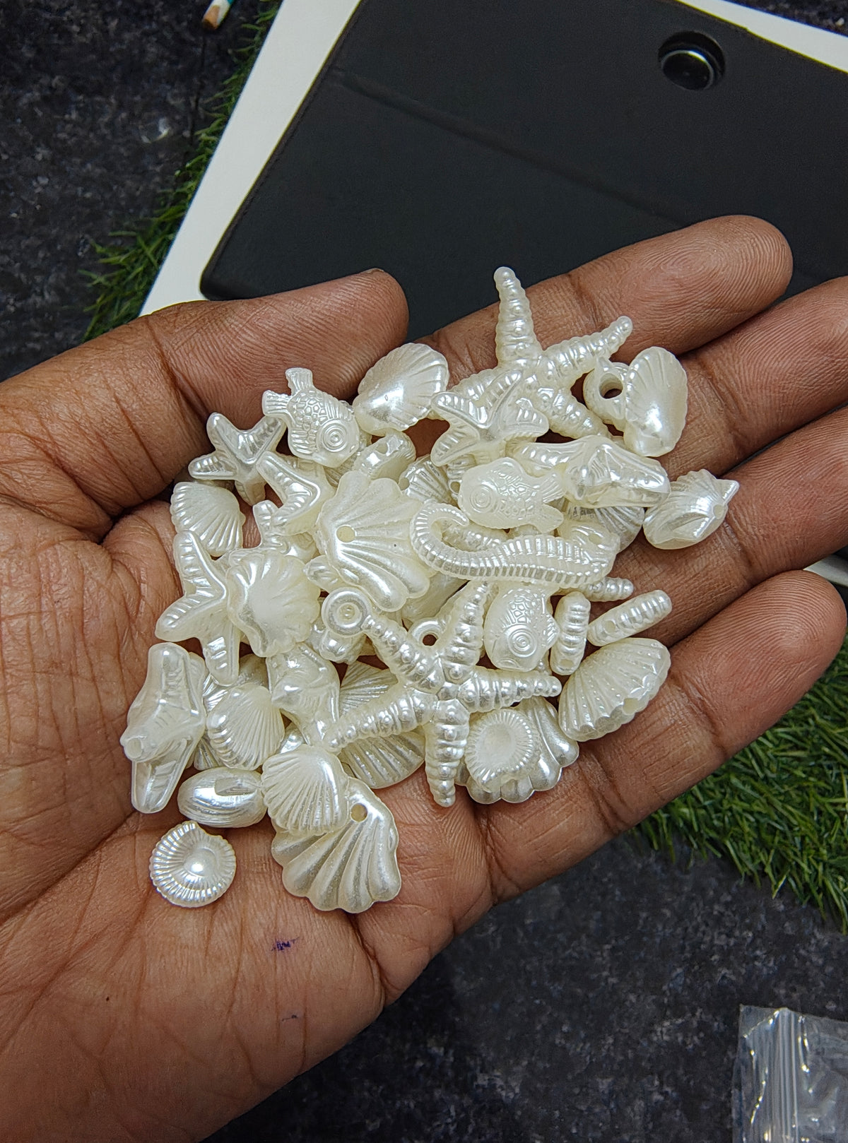 Mix design acrylic pearl beads ( APB3017 )
