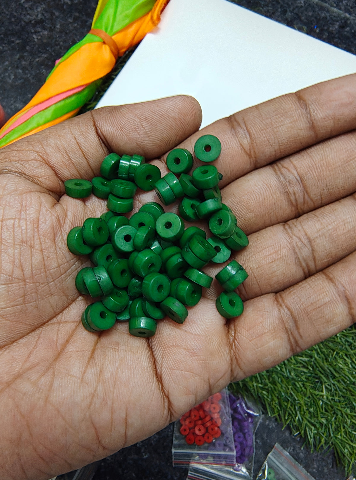 Acrylic flat beads (AB2099)
