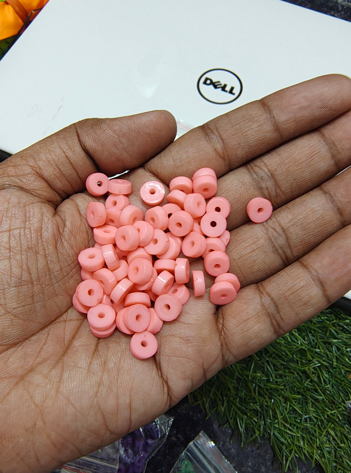 Acrylic flat beads (AB2099)
