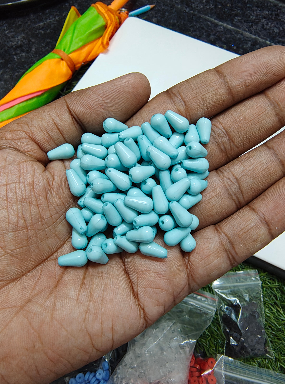 Acrylic drop beads (AB2098)