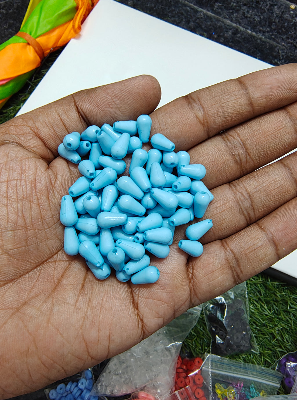 Acrylic drop beads (AB2098)
