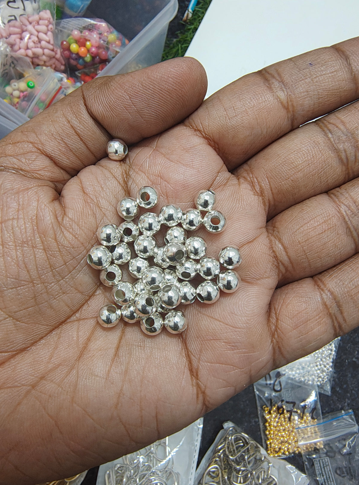 Metal beads ( MB1001 )