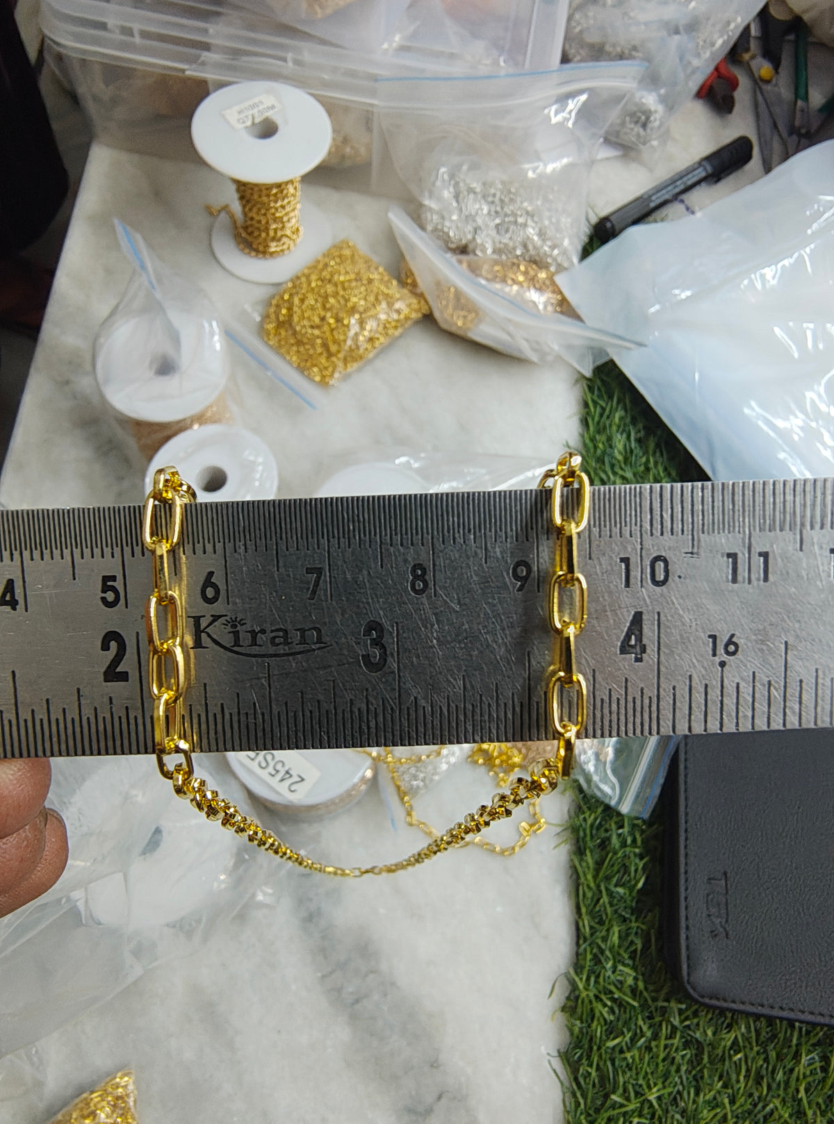 Golden chain ( ch-511)