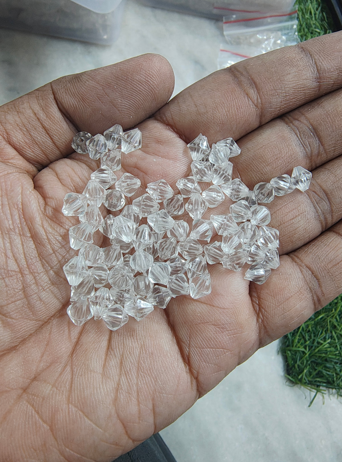 Diamond transparent acrylic crystal beads ( AB2123)