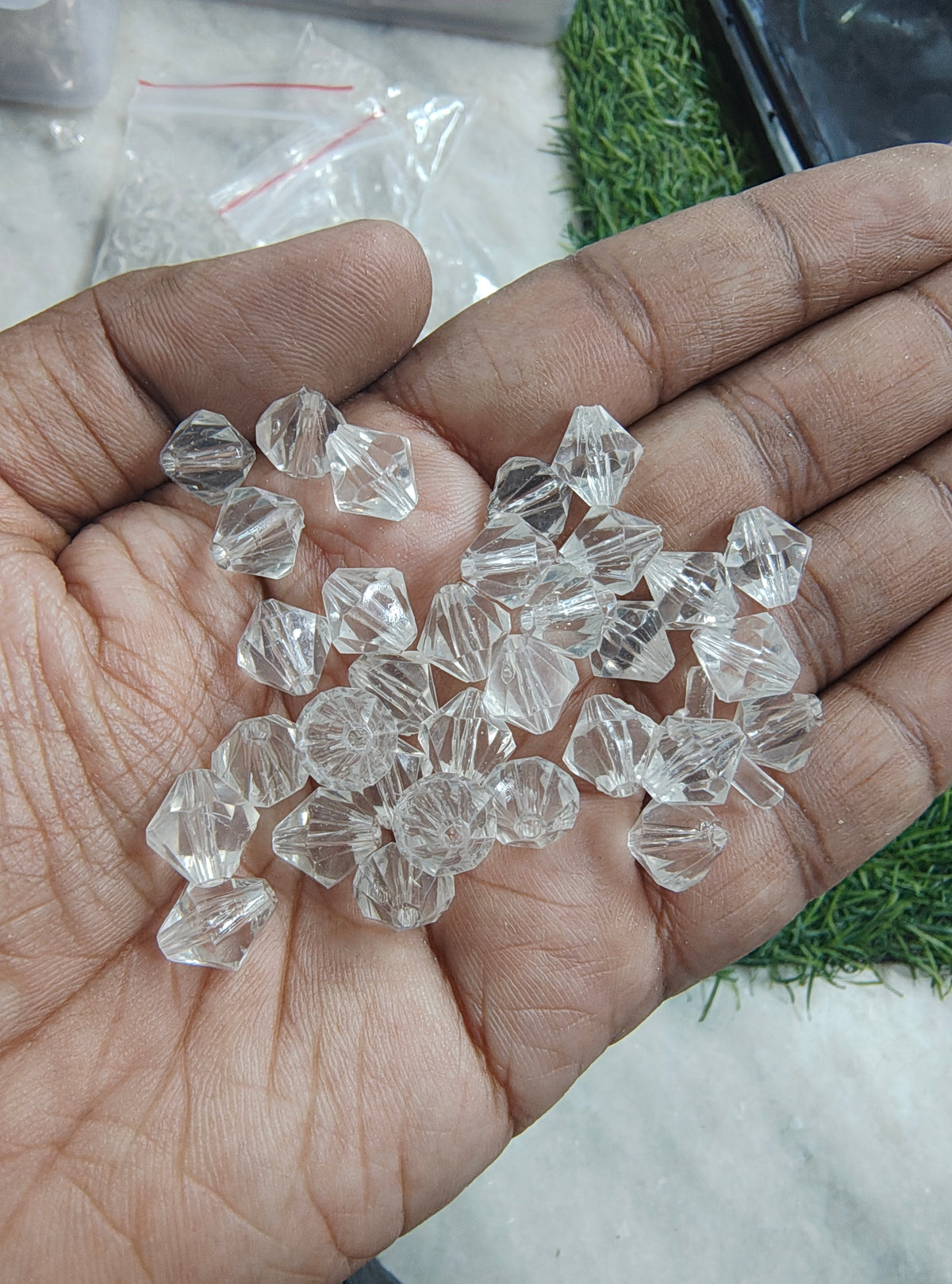 Diamond transparent acrylic crystal beads ( AB2123)