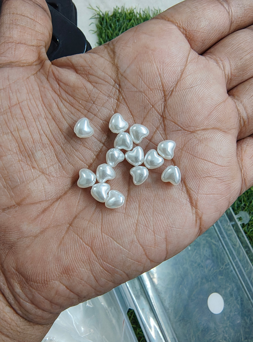 6mm HQ acrylic pearl heart beads ( APB3020)