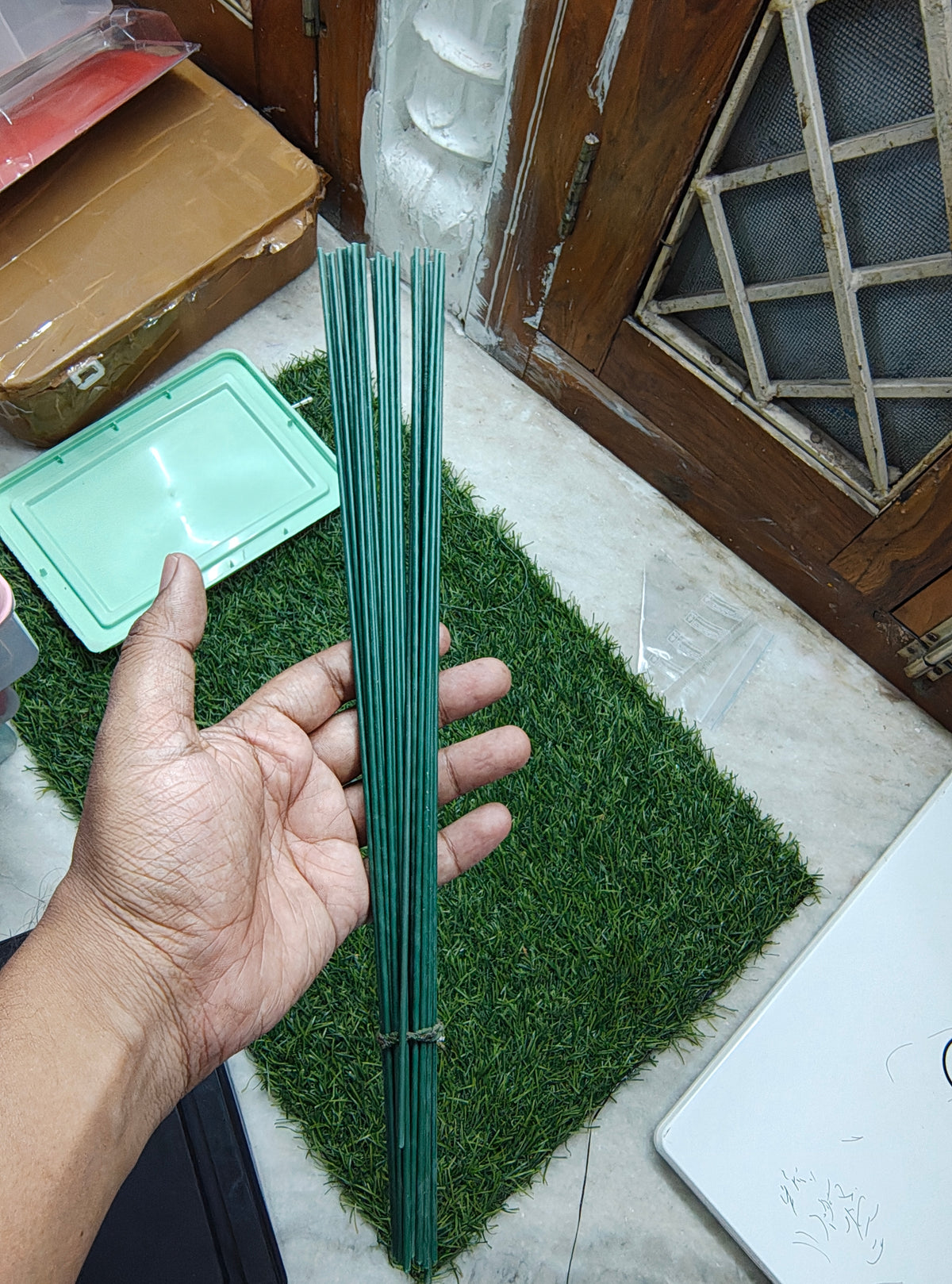 Flower stick/stem ( OP1016 )