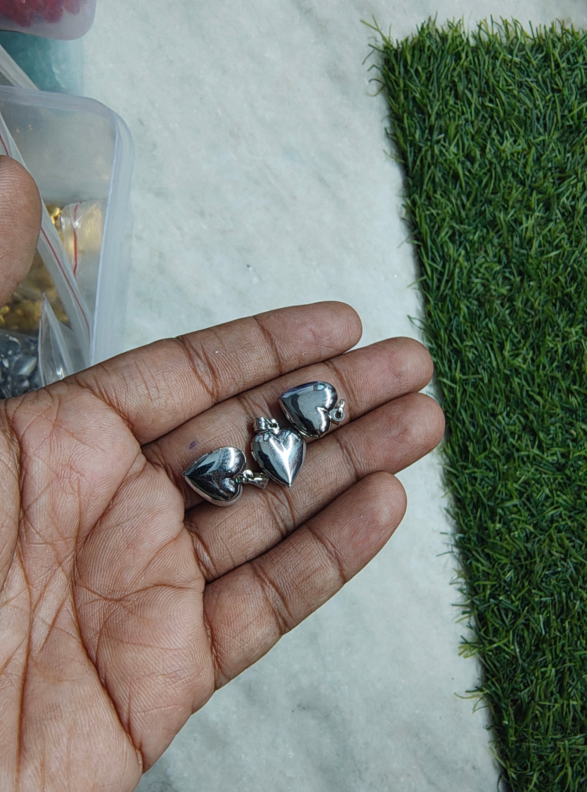 Small silver openable heart pandent ( PC2032 )