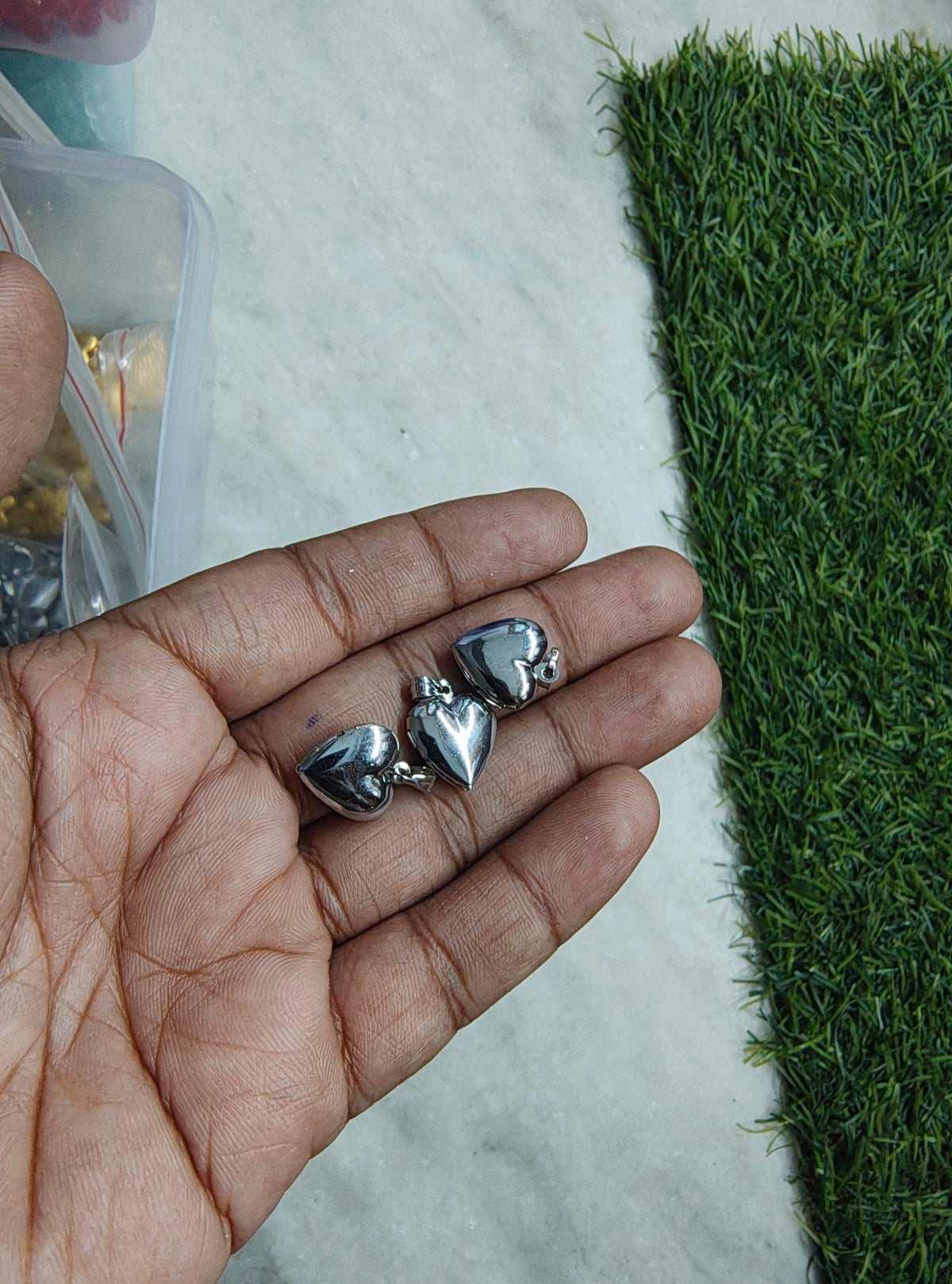 Small silver openable heart pandent ( PC2032 )