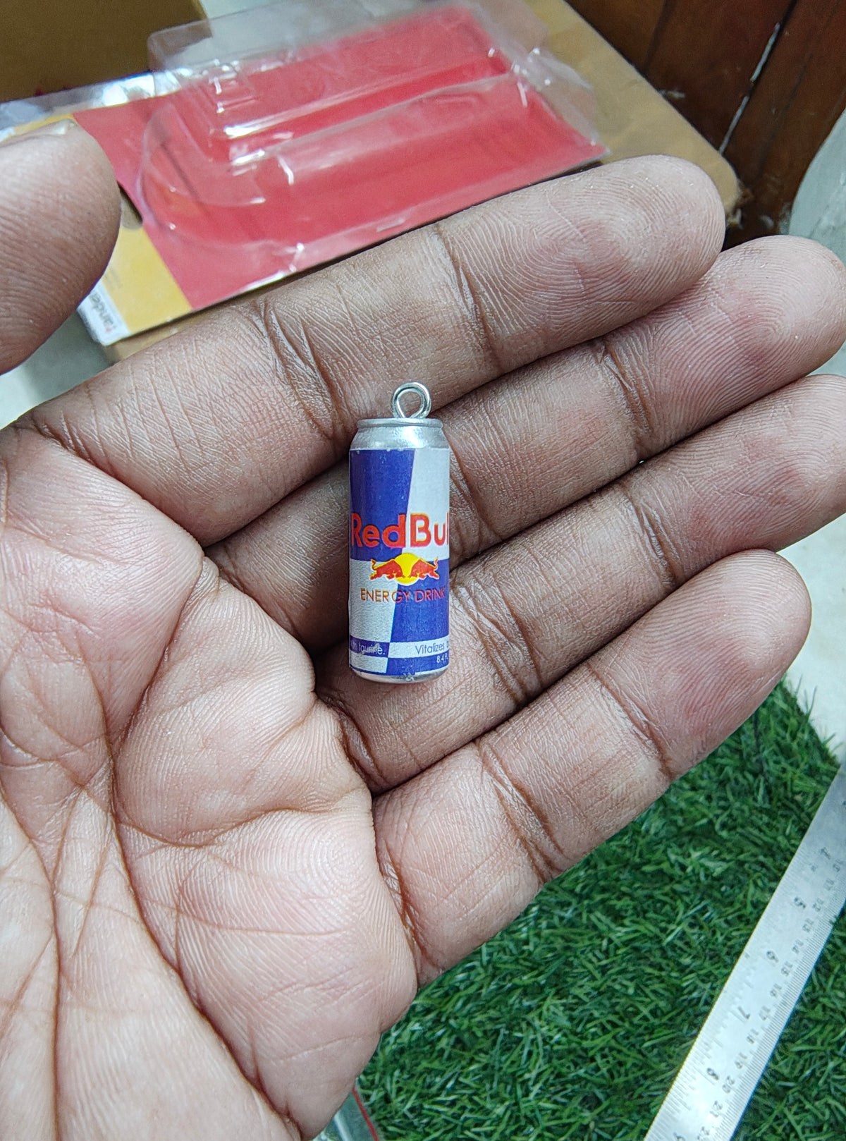 Redbull charm ! 2 piece ! ( 3DC1024 )