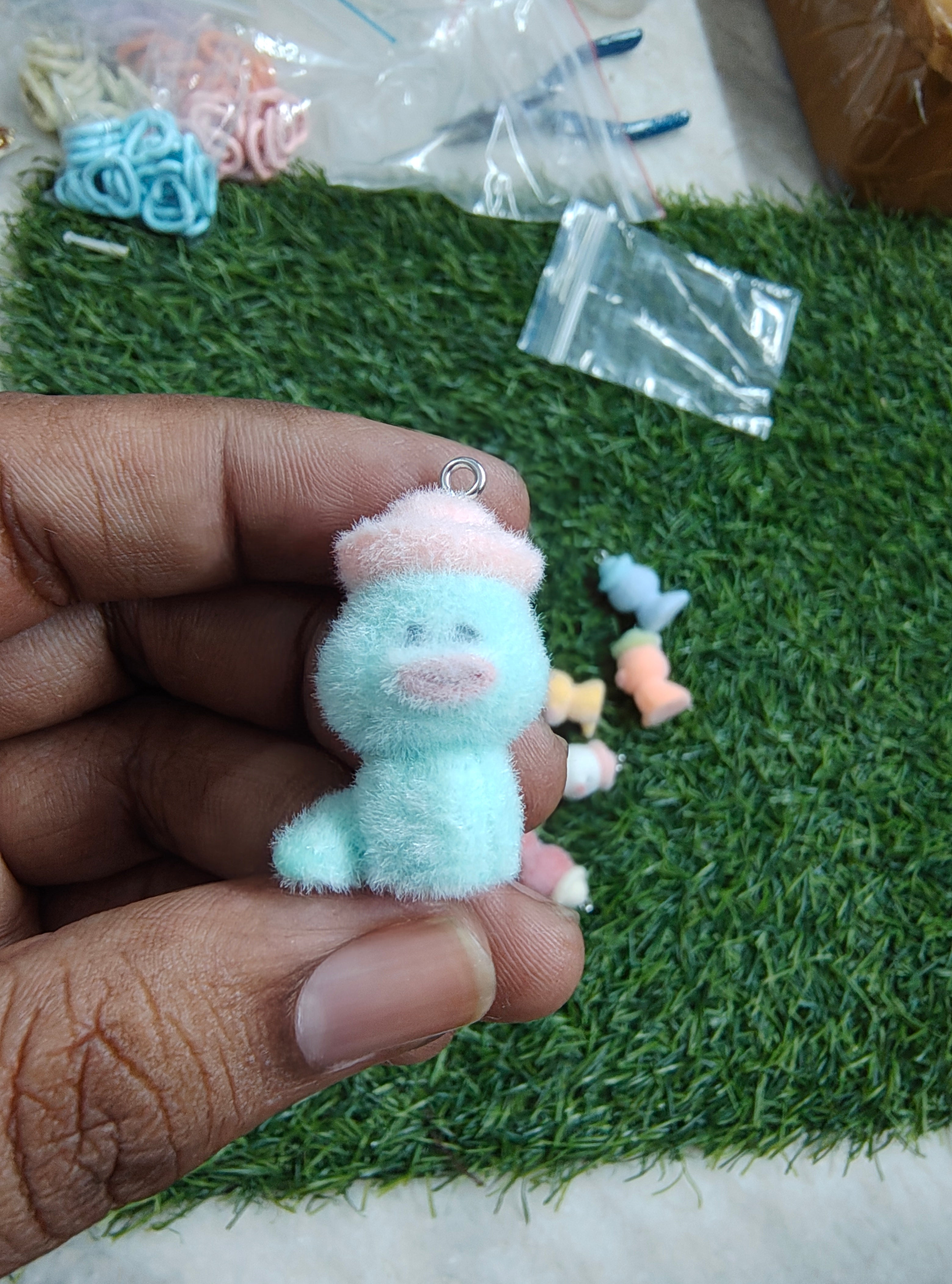 Duck fur charm ( 3DC1030 )