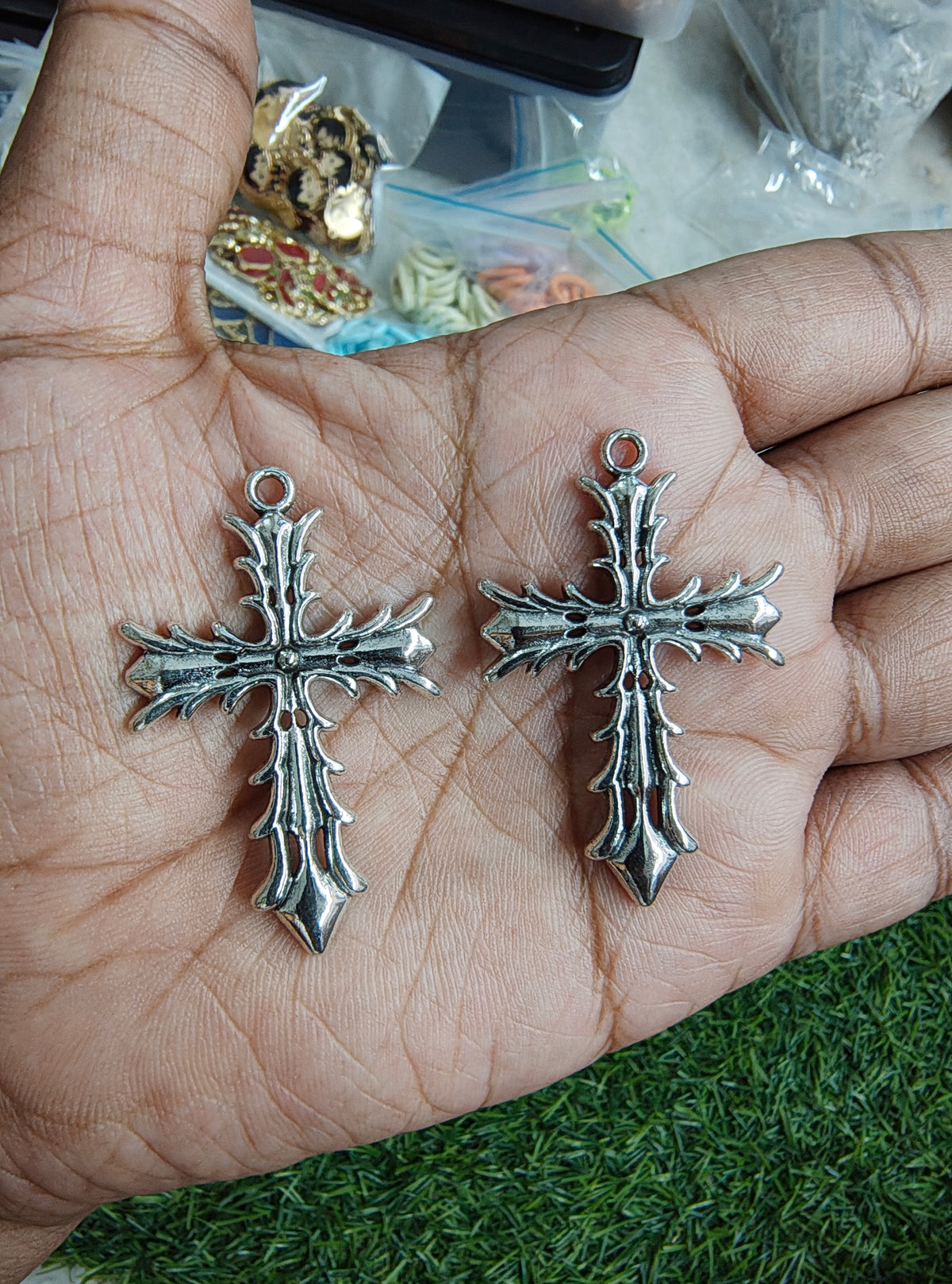 Big cross charm ( MTC7053 )