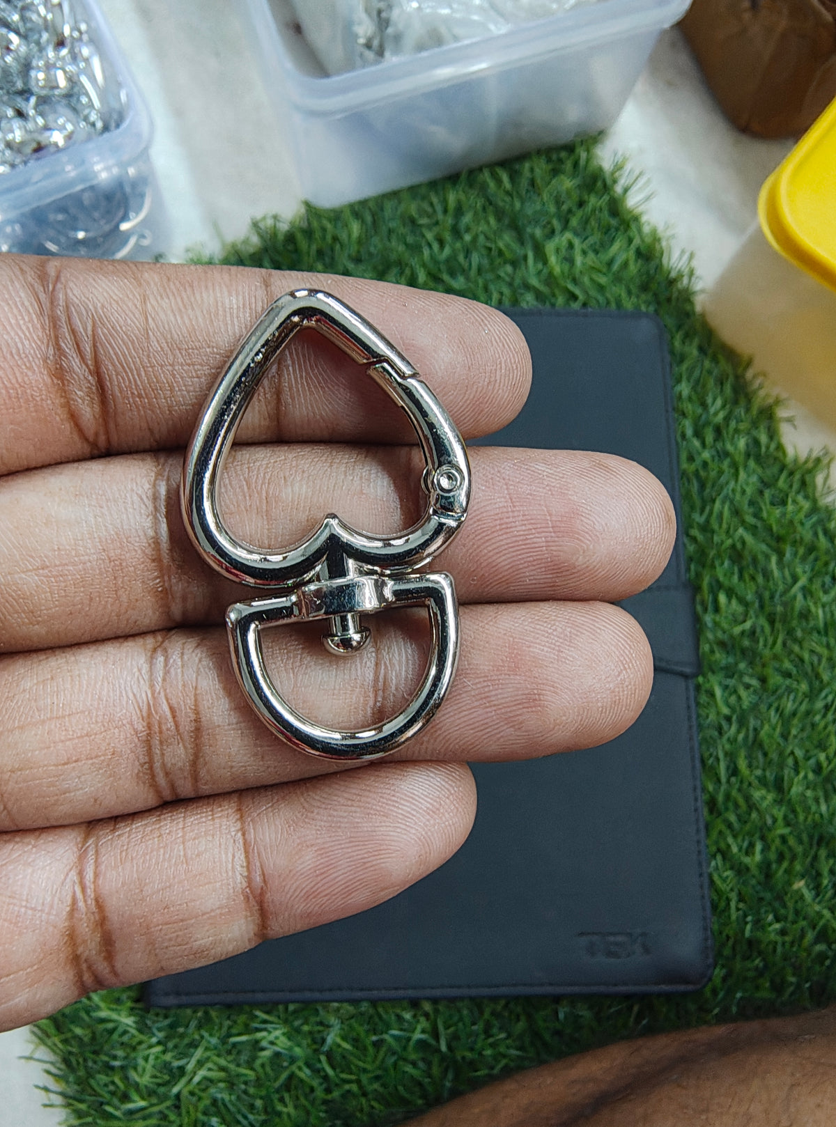 Heart shape heavy hook ( HK6030 )