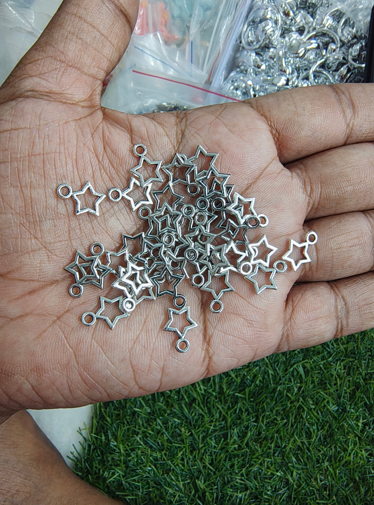 Silver star metal charm ( MTC7054 )