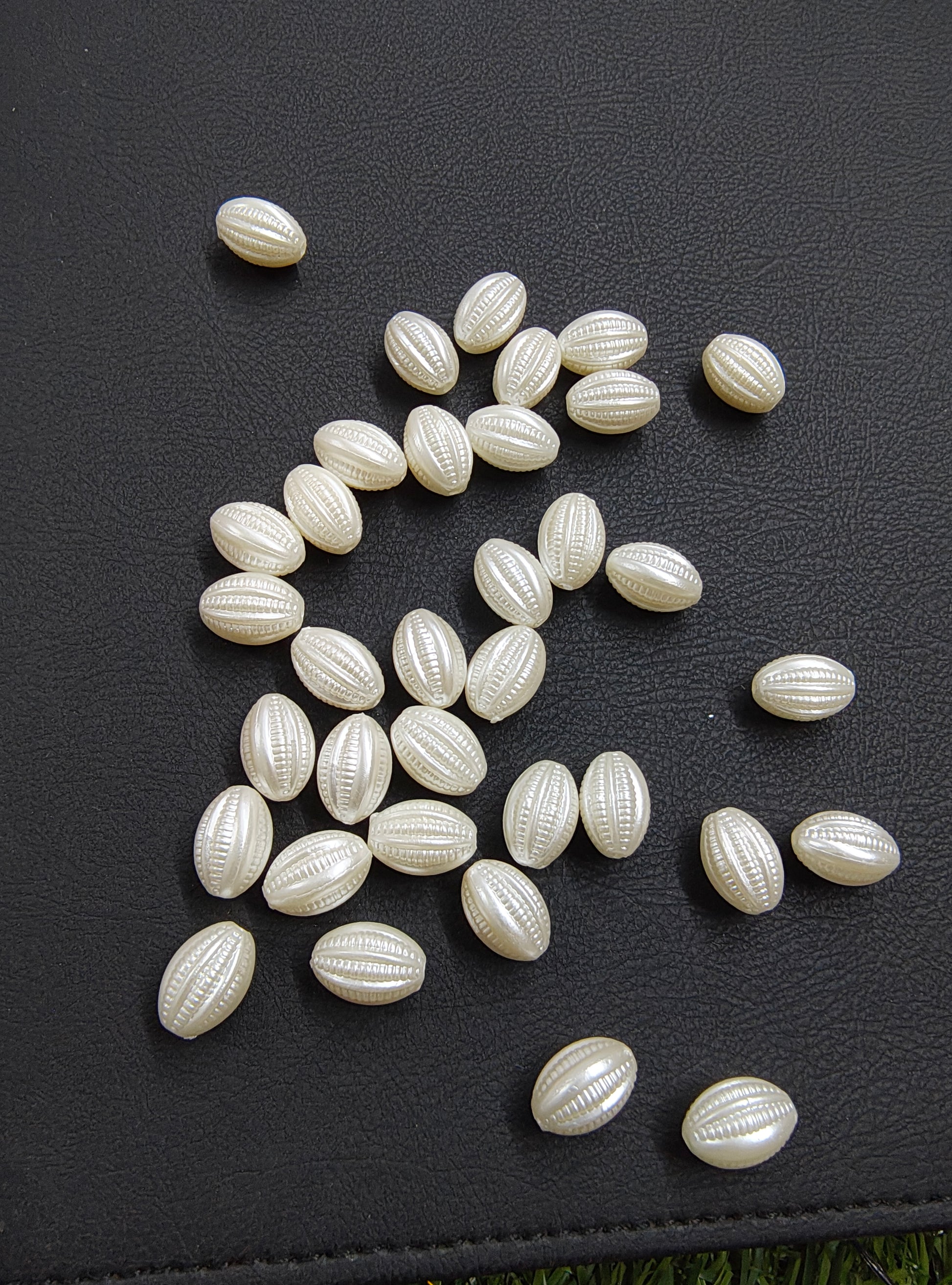 Oval shape acrylic pearl beads