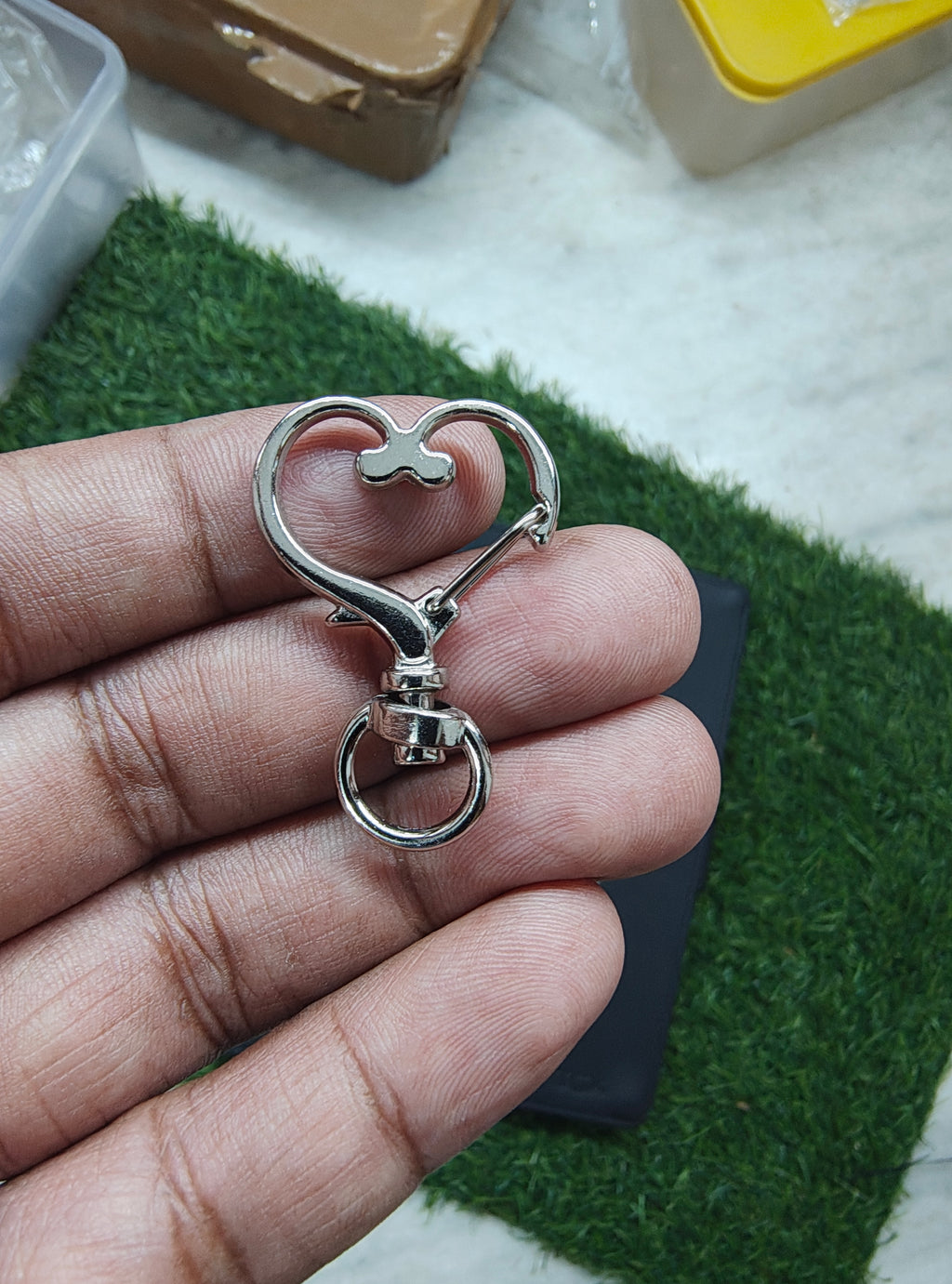 Heart lobster hook (HK6037)