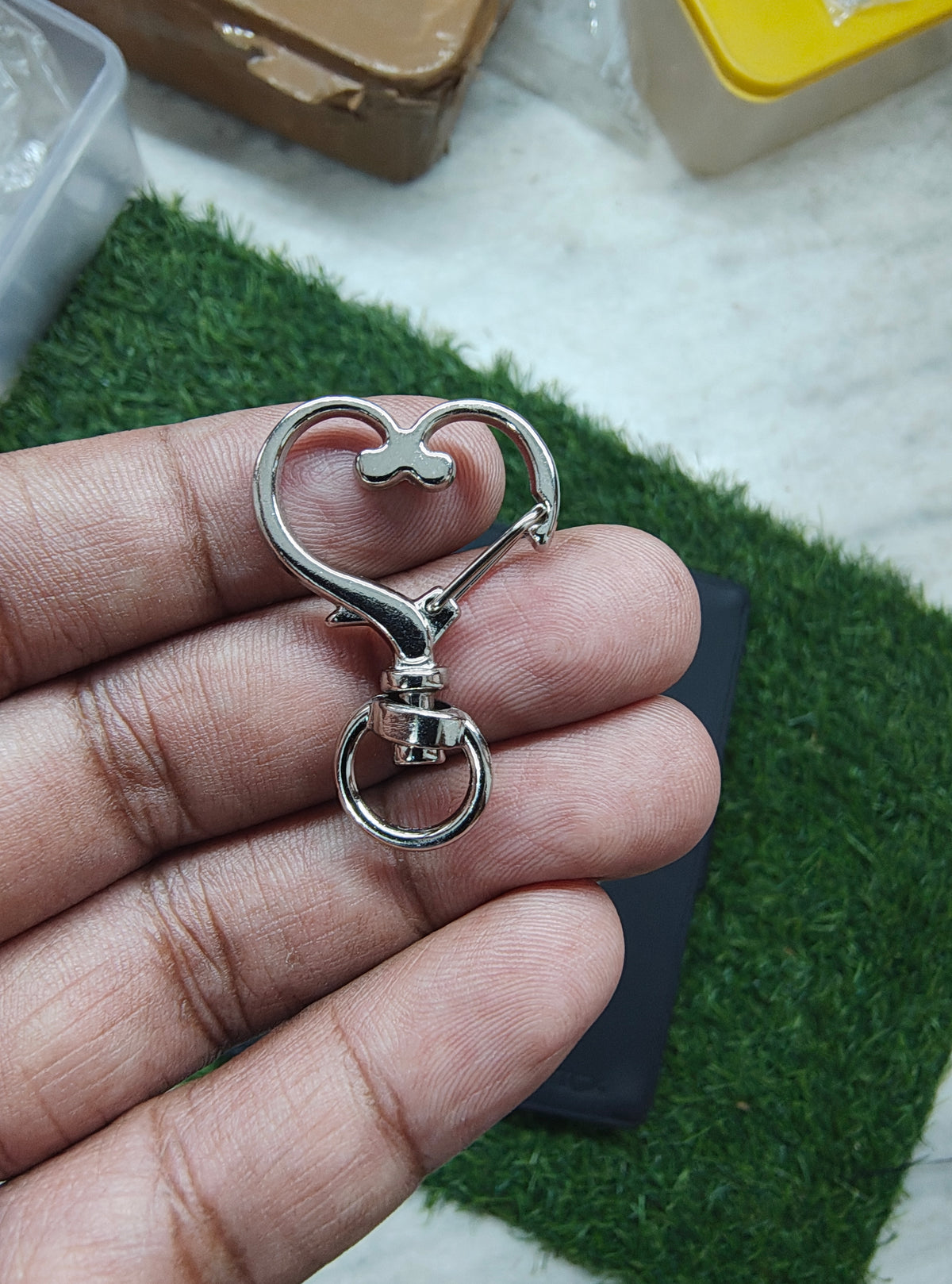 Heart lobster hook (HK6037)