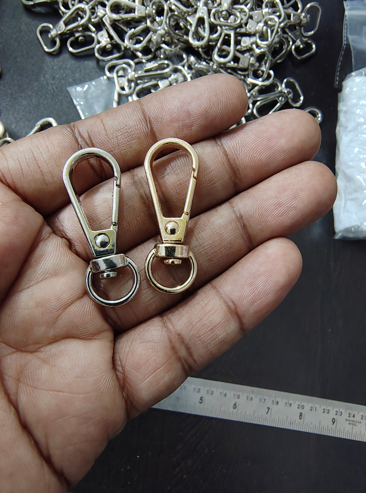 Silver lobster hook