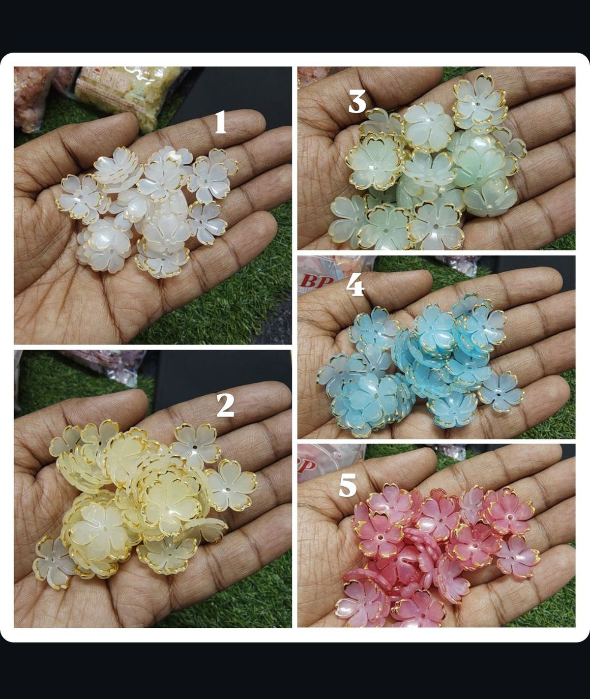 Colour acrylic flower beads 20mm size (AB2090)