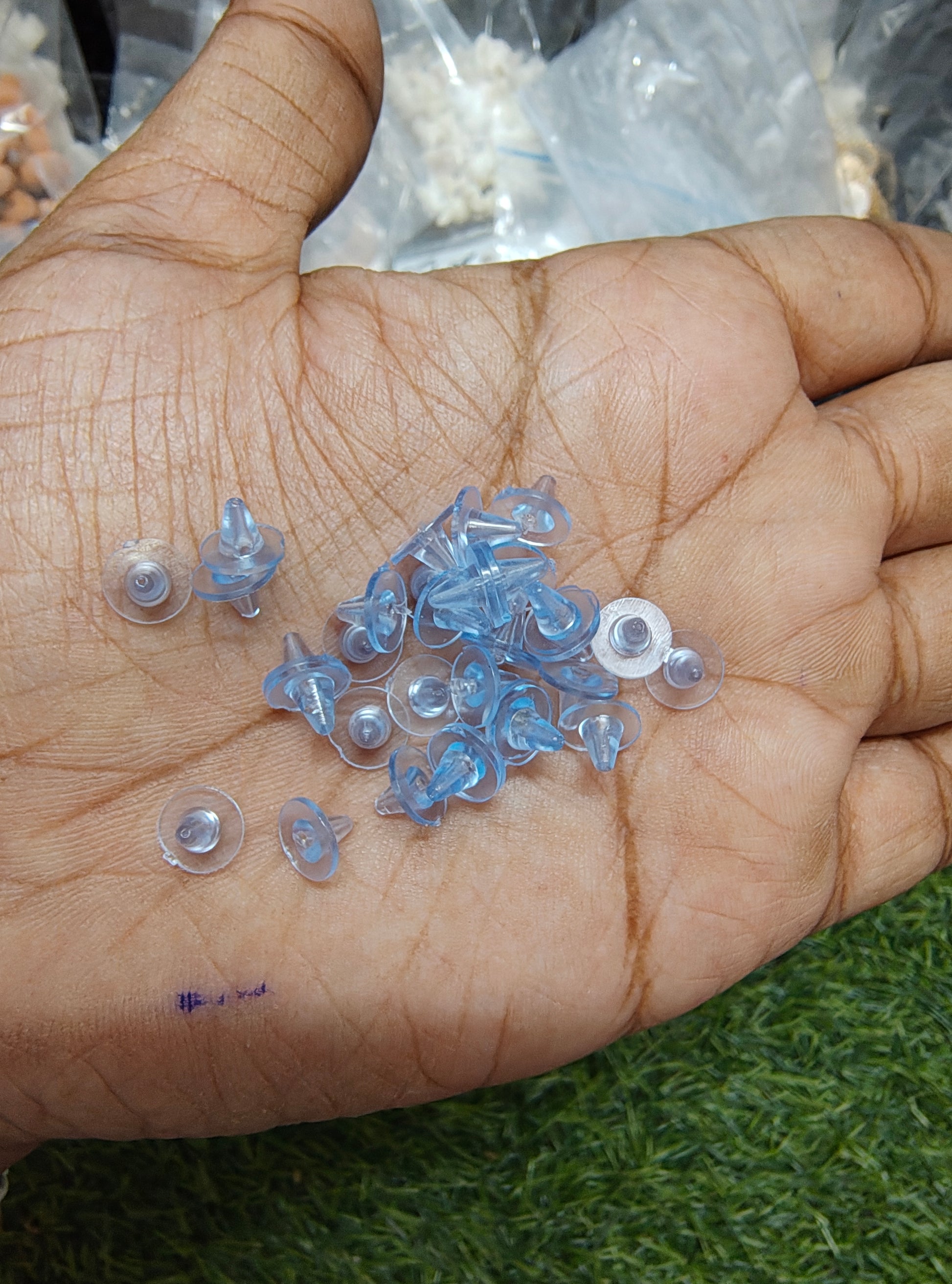 Rubber earring stopper