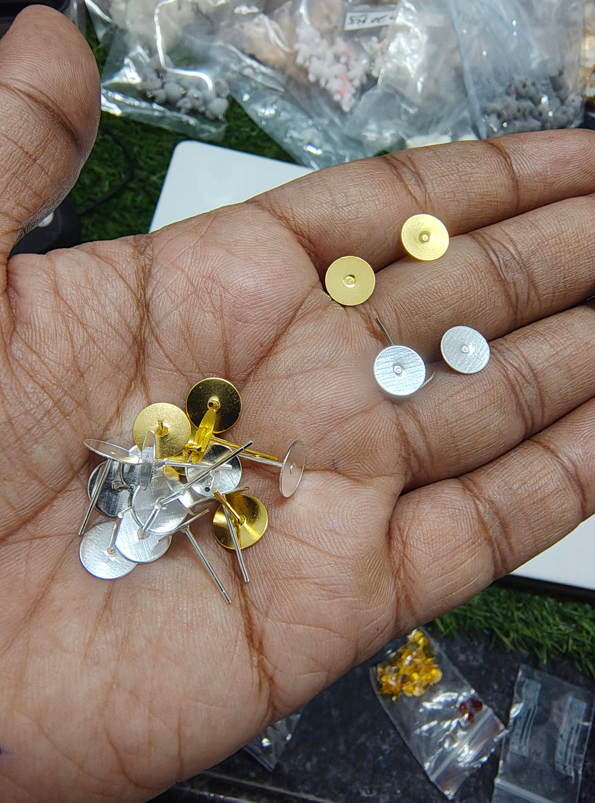 8mm base stud (JF1011 )